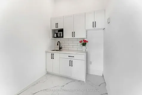 2720 North Park Drive Brampton ON L6S 0E9