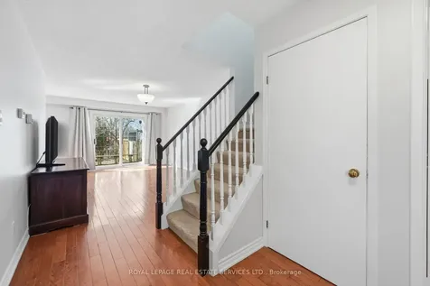 2202 Margot Street Oakville ON L6H 3M1