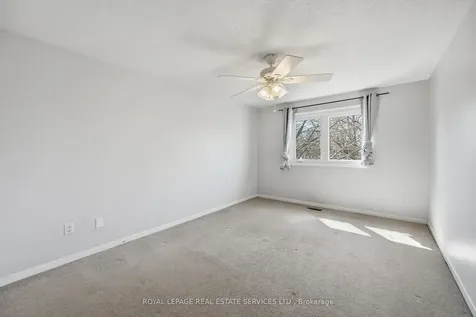 2202 Margot Street Oakville ON L6H 3M1
