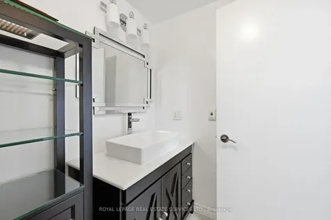 2202 Margot Street Oakville ON L6H 3M1