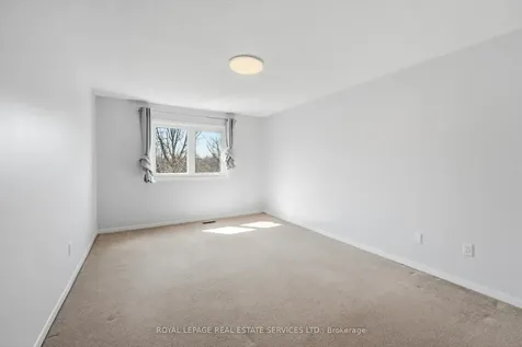 2202 Margot Street Oakville ON L6H 3M1
