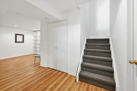 2202 Margot Street Oakville ON L6H 3M1