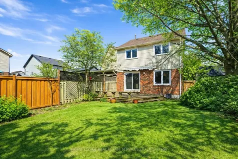 2202 Margot Street Oakville ON L6H 3M1