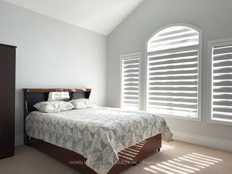 60 Arthur Griffin Crescent Caledon ON L7C 4E9