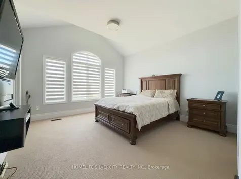 60 Arthur Griffin Crescent Caledon ON L7C 4E9