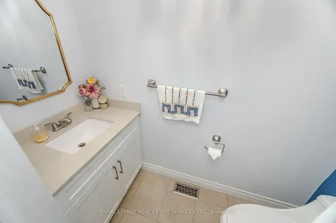 3749 Nightstar Drive Mississauga ON L5M 8A5