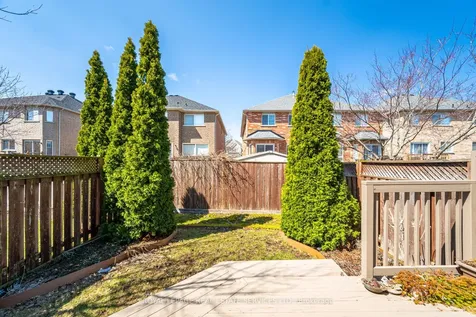 3749 Nightstar Drive Mississauga ON L5M 8A5