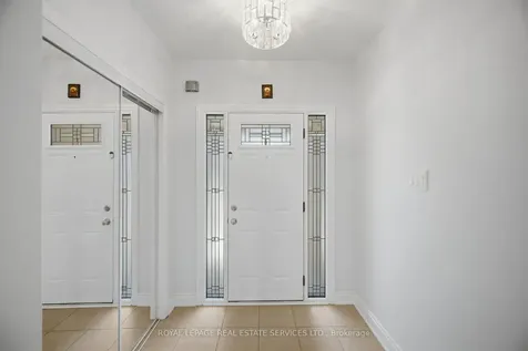 3749 Nightstar Drive Mississauga ON L5M 8A5