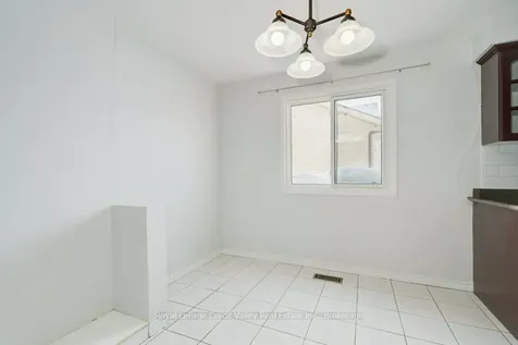 376 Hansen Road N Brampton ON L6V 3P7