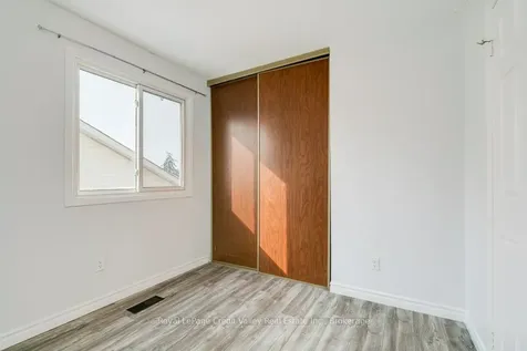 376 Hansen Road N Brampton ON L6V 3P7