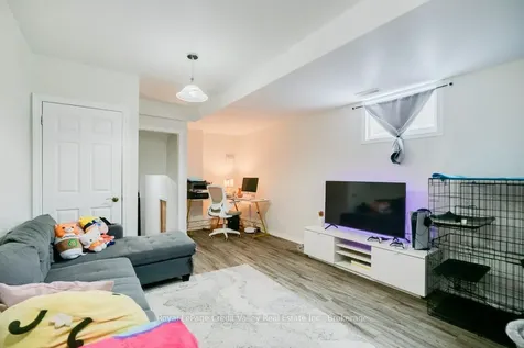 376 Hansen Road N Brampton ON L6V 3P7