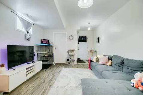 376 Hansen Road N Brampton ON L6V 3P7