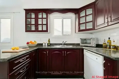 376 Hansen Road N Brampton ON L6V 3P7