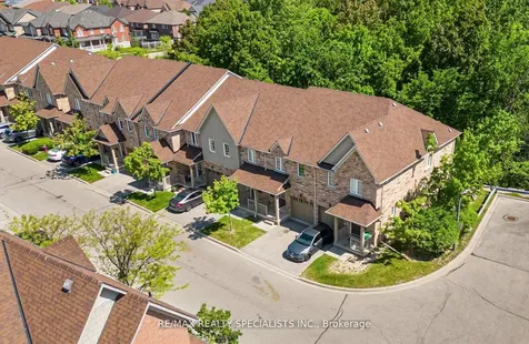 3950 Erin Centre Boulevard Mississauga ON L5M 0A5