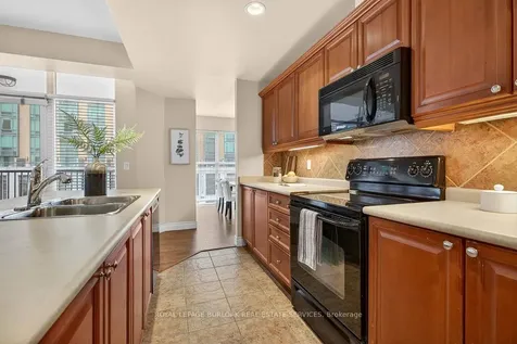 399 Elizabeth Street Burlington ON L7R 0A4