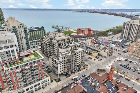 399 Elizabeth Street Burlington ON L7R 0A4