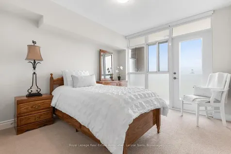 3 Marine Parade Drive Toronto ON M8V 3Z5