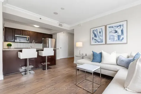 3 Marine Parade Drive Toronto ON M8V 3Z5