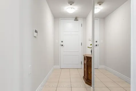 3 Marine Parade Drive Toronto ON M8V 3Z5