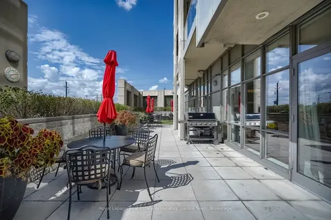 3 Marine Parade Drive Toronto ON M8V 3Z5