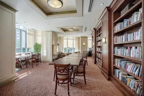 3 Marine Parade Drive Toronto ON M8V 3Z5