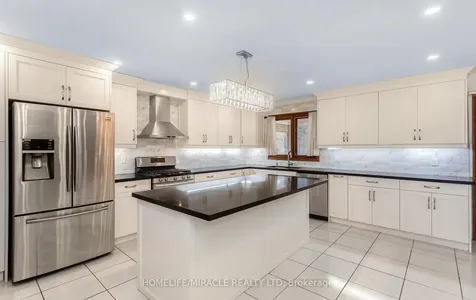 85 Harlow Crescent Toronto ON M9V 2Y8