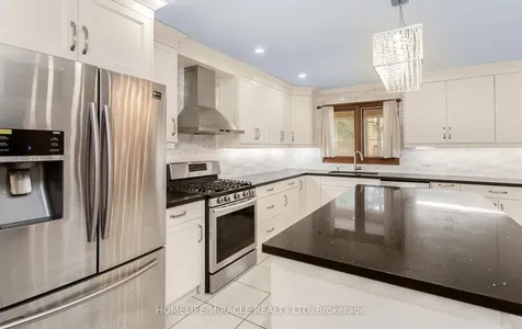 85 Harlow Crescent Toronto ON M9V 2Y8