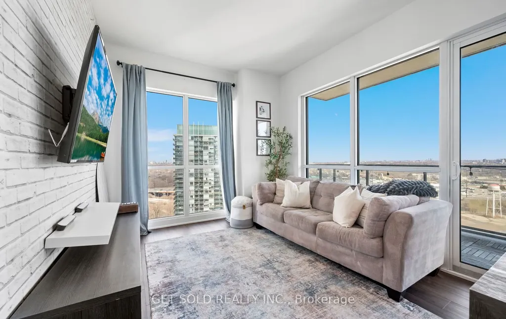 10 Park Lawn Road Toronto ON M8V 0H9