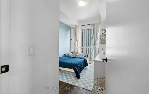 10 Park Lawn Road Toronto ON M8V 0H9