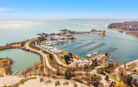 10 Park Lawn Road Toronto ON M8V 0H9
