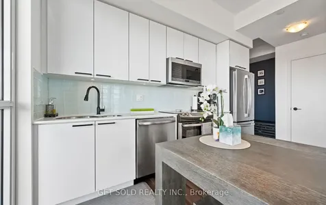 10 Park Lawn Road Toronto ON M8V 0H9