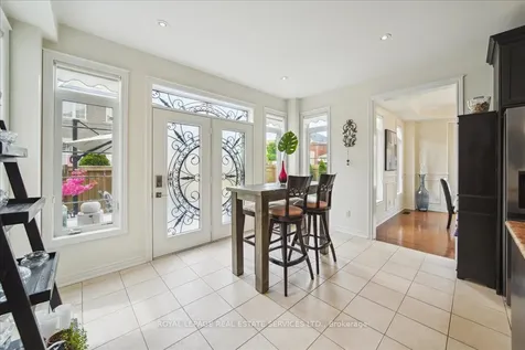 3150 Trailside Drive Oakville ON L6M 0P6