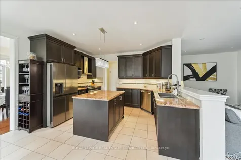 3150 Trailside Drive Oakville ON L6M 0P6