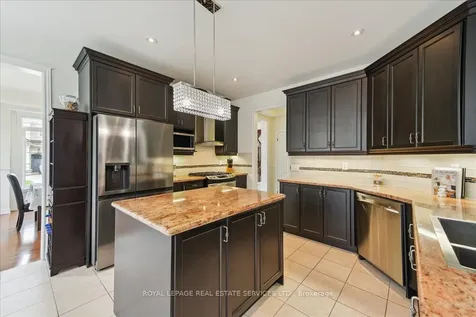 3150 Trailside Drive Oakville ON L6M 0P6