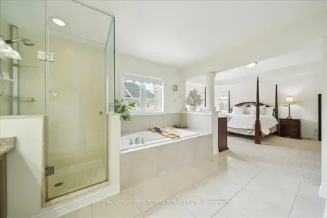3150 Trailside Drive Oakville ON L6M 0P6