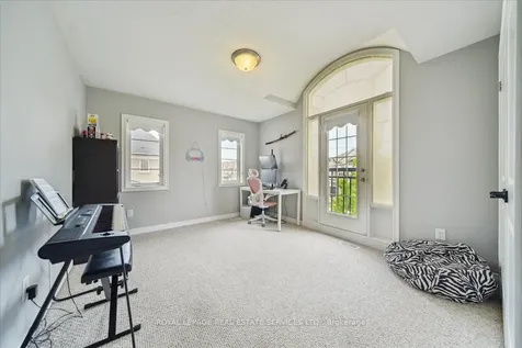 3150 Trailside Drive Oakville ON L6M 0P6