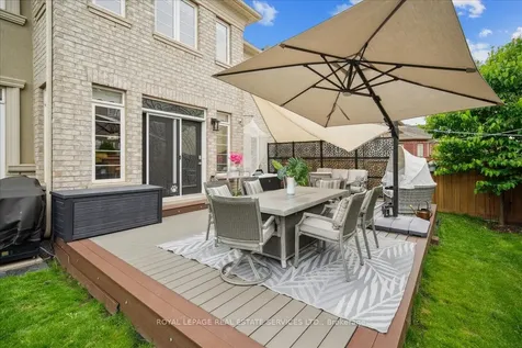 3150 Trailside Drive Oakville ON L6M 0P6