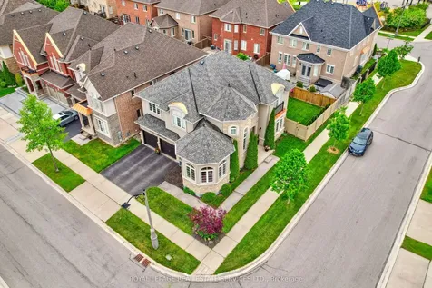 3150 Trailside Drive Oakville ON L6M 0P6