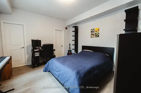 216 Oak Park Boulevard Oakville ON L6H 0K3