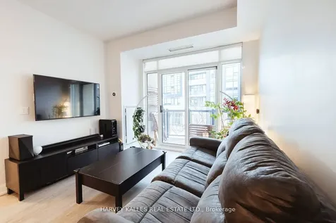 216 Oak Park Boulevard Oakville ON L6H 0K3
