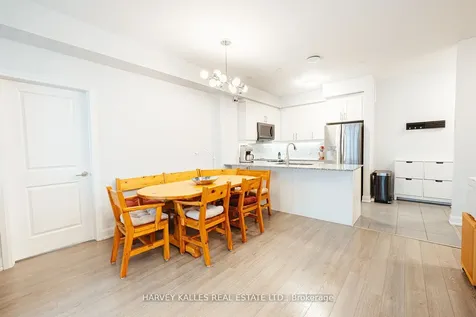 216 Oak Park Boulevard Oakville ON L6H 0K3