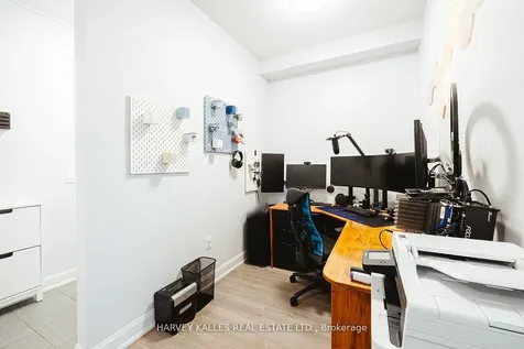 216 Oak Park Boulevard Oakville ON L6H 0K3