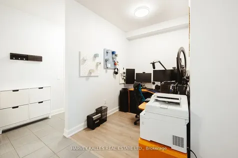 216 Oak Park Boulevard Oakville ON L6H 0K3