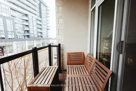 216 Oak Park Boulevard Oakville ON L6H 0K3