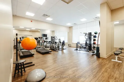 216 Oak Park Boulevard Oakville ON L6H 0K3