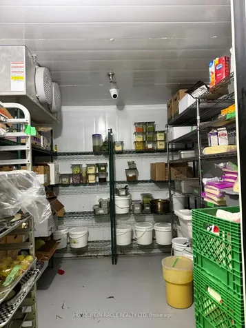 1400 Aimco Boulevard Mississauga ON L4W 4K2