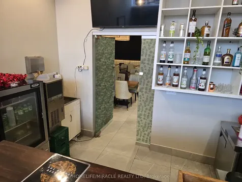 1400 Aimco Boulevard Mississauga ON L4W 4K2