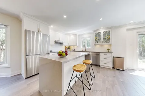 460 Aspen Forest Drive Oakville ON L6J 6H6