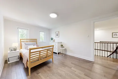 460 Aspen Forest Drive Oakville ON L6J 6H6