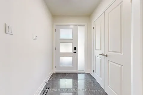 460 Aspen Forest Drive Oakville ON L6J 6H6